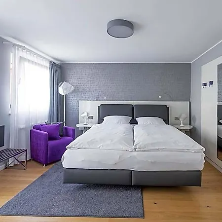 Domschenke Hotel